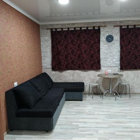 Milo Apart Hotel Karagandy エクステリア 写真